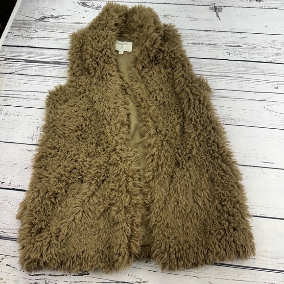 Ashley By 26 International Jackets & Blazers - Ashley by 26 International‎ Faux Fur Vest Women's Size S Brown Shaggy Open Front